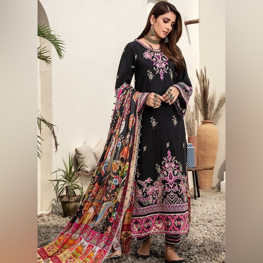 Noor by Saadia Asad, 3 piece Pakistani Suit